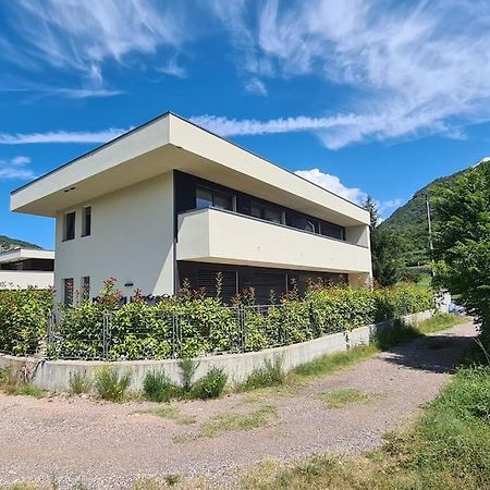 Appartamenti Moderni, Luminosi E Tranquilli Con Parcheggio Privato - Agritur La Tenuta Trient Exterior foto