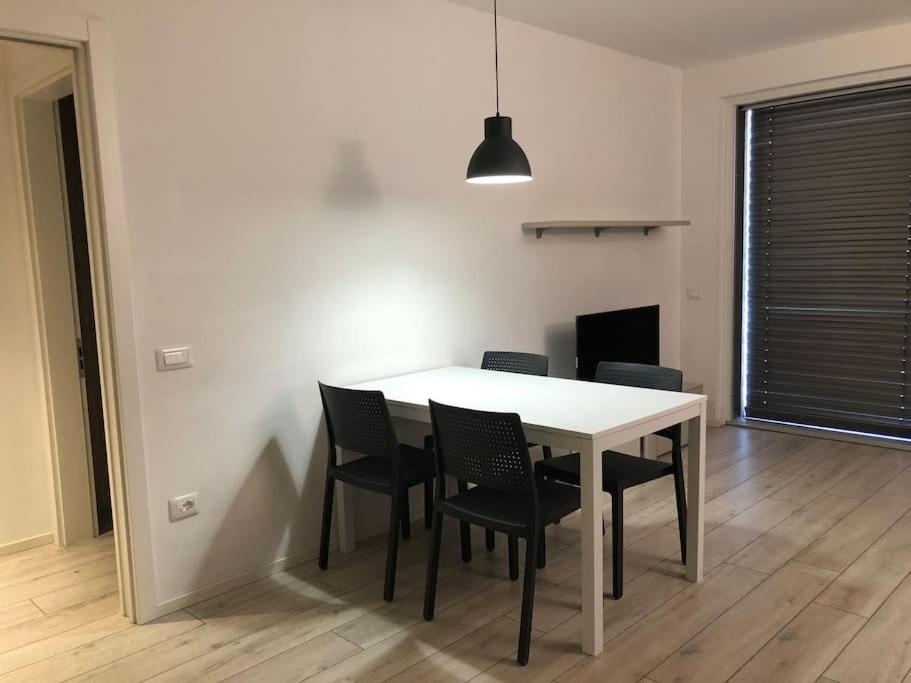 Appartamenti Moderni, Luminosi E Tranquilli Con Parcheggio Privato - Agritur La Tenuta Trient Exterior foto