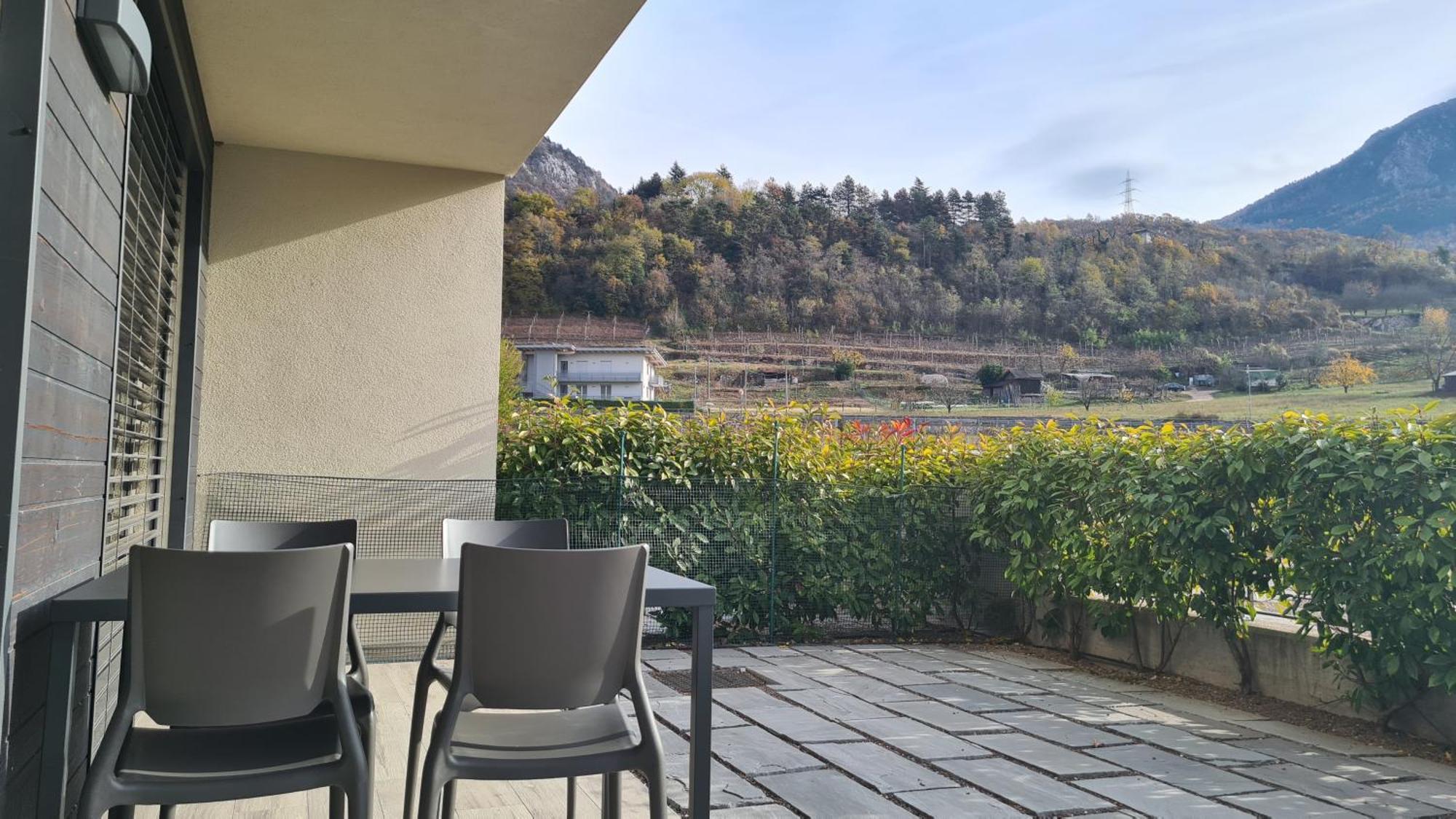 Appartamenti Moderni, Luminosi E Tranquilli Con Parcheggio Privato - Agritur La Tenuta Trient Exterior foto
